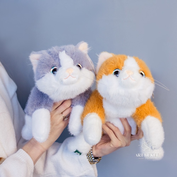 Кошка лежачая с наполнителем 25 см микс