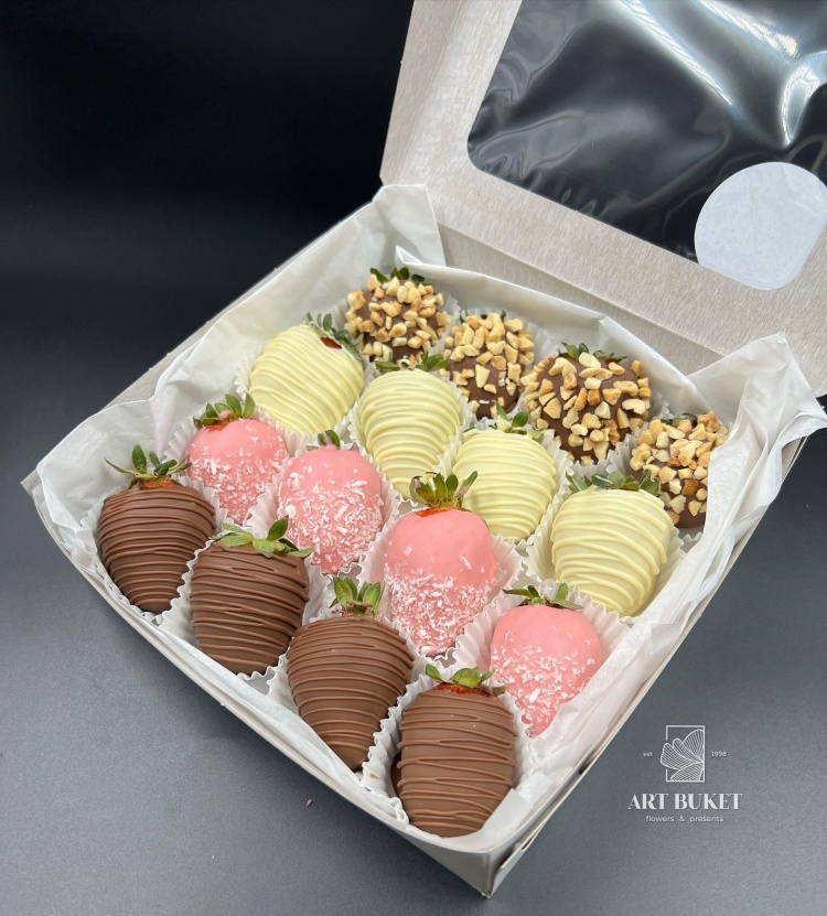 Клубника в шоколаде - 16 штук