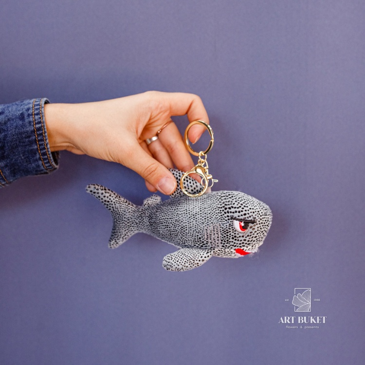 Брелок тигровая акула 