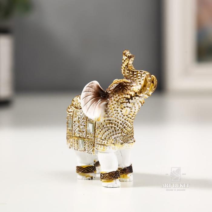 Сувенир полистоун "Белый слоник с попоной из арабского ковра" 6,5х5,7х2,8 см   