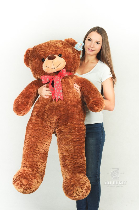 Мишка с красным бантом