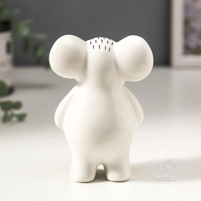 Сувенир керамика "Слонёнок в очках" бело-чёрный с золотом 10х5х7 см   