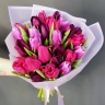 25 тюльпанов в розовом цвете