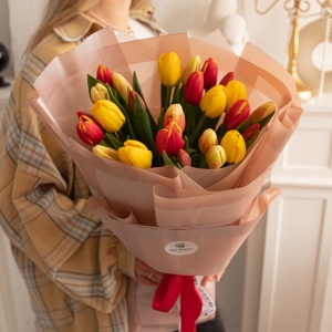 Букет из 25 тюльпанов микс #2