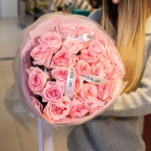 25 пионовидных роз "pink o'hara"